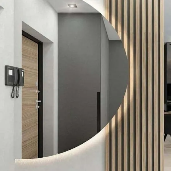 معلم تركيب ديكورات مرايا في جدة