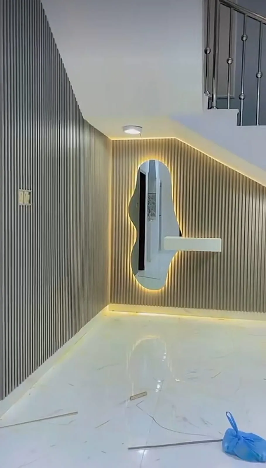 معلم تركيب ديكورات مرايا في جدة