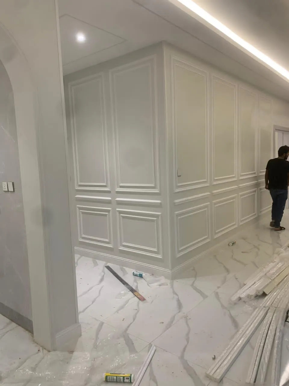 معلم دهانات داخلية في حي الواحه حي التيسير