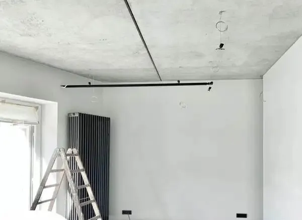 معلم دهانات في جدة: خبراء لتجديد منزلك 