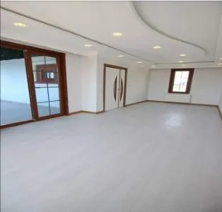 معلم دهانات في جدة: خبراء لتجديد منزلك 