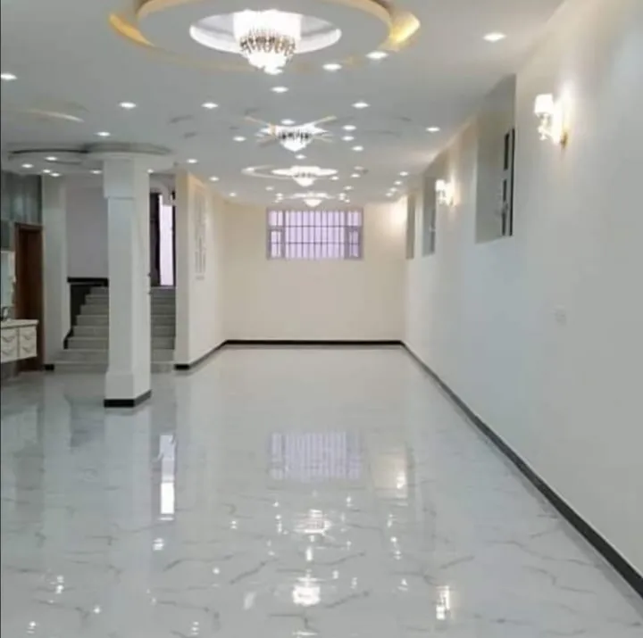 معلم دهانات في جدة: خبراء لتجديد منزلك 