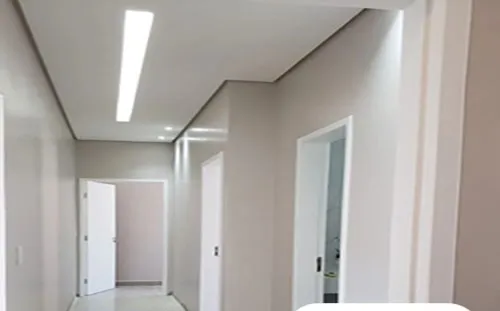 الدهانات الداخلية: مفتاح السعادة في منزلك في جدة