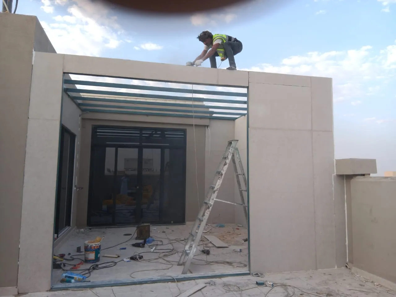 تشطيبات ملحقات متعددة الاستخدامات في جده