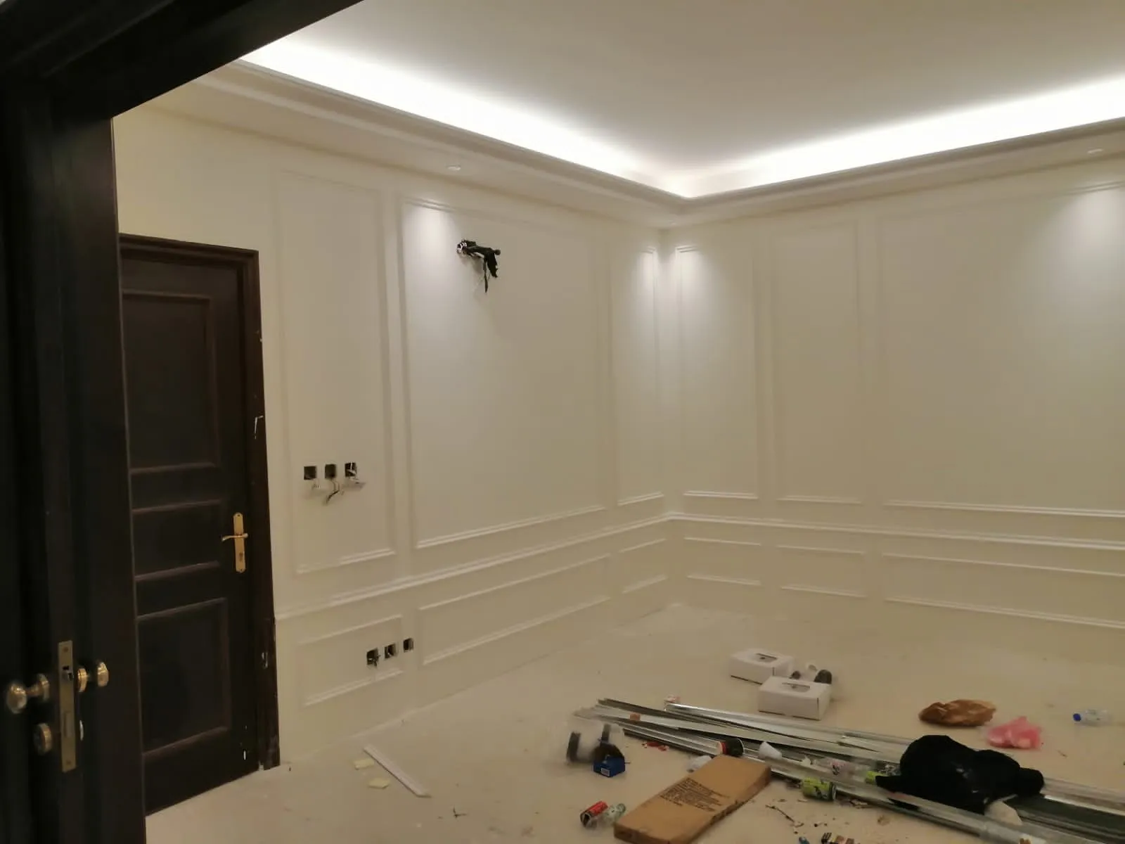 معلم دهانات رقم دهانات داخلية بجدة معلم دهانات جدة