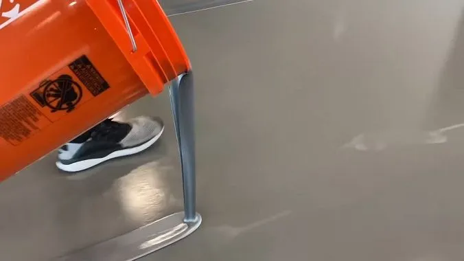 أفكار لتصميم أرضيات إيبوكسي مبتكرة في جدةحلول عصرية وأنيقة 