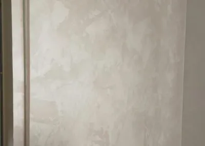 معلم دهانات داخلية ماهر وموثوق في جدة