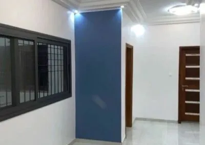 معلم دهانات داخلية ماهر وموثوق في جدة