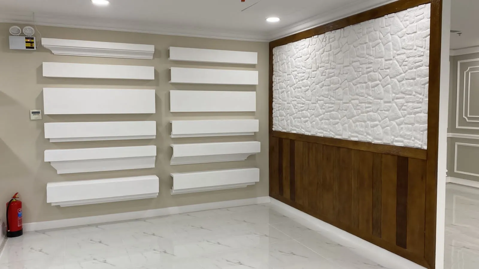 معلم ديكورات معلم فوم معلم دهانات في جدة وجميع مناطق جدة