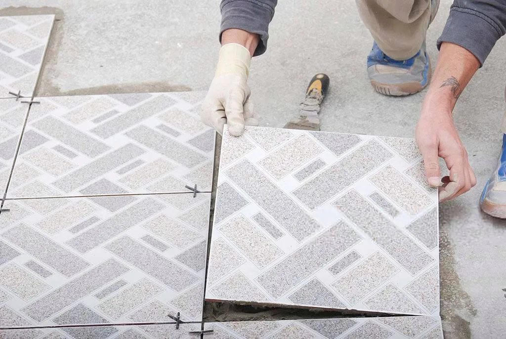 مبلط بجدة: تركيب بلاط وسيراميك بجدة بجوده عالية