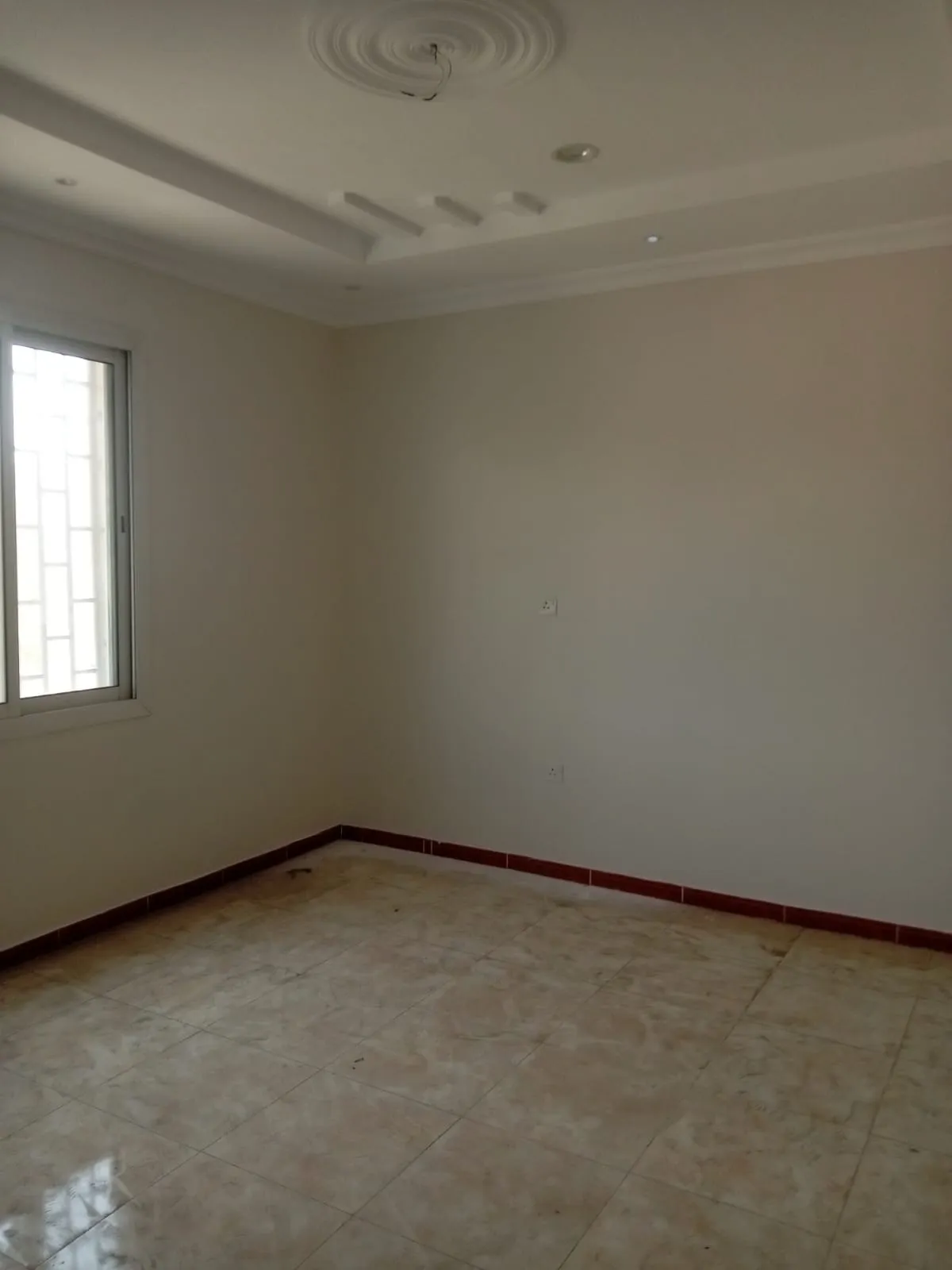 معلم دهانات مضمون حي النسيم بجدة