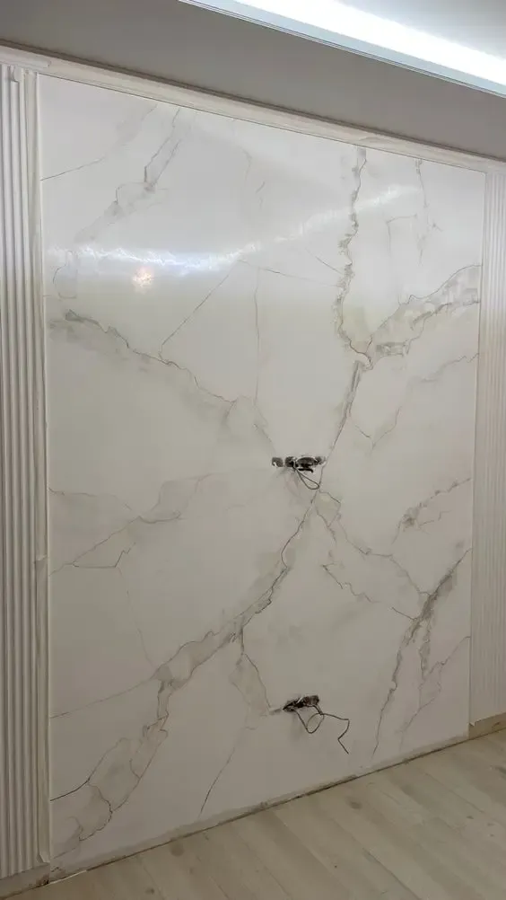 معلم بديل الرخام في حي مشرفة بجدة