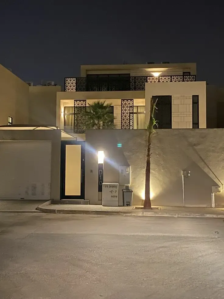 معلم دهانات خارجية رائعة في حي النخيل بجدة 