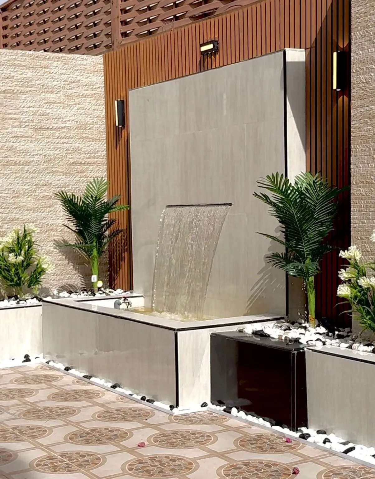 تصميم شلالات حديثه لمنازل وفلل جدة 