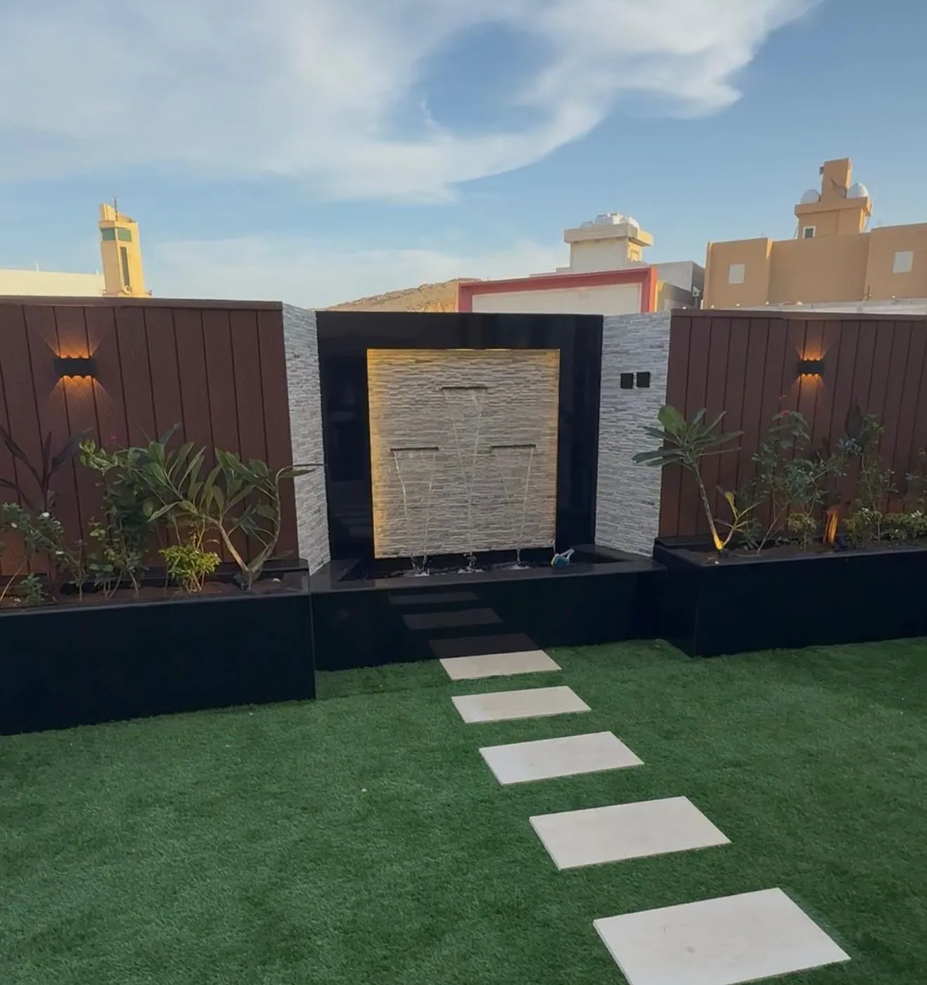 تصميم شلالات حديثه لمنازل وفلل جدة 