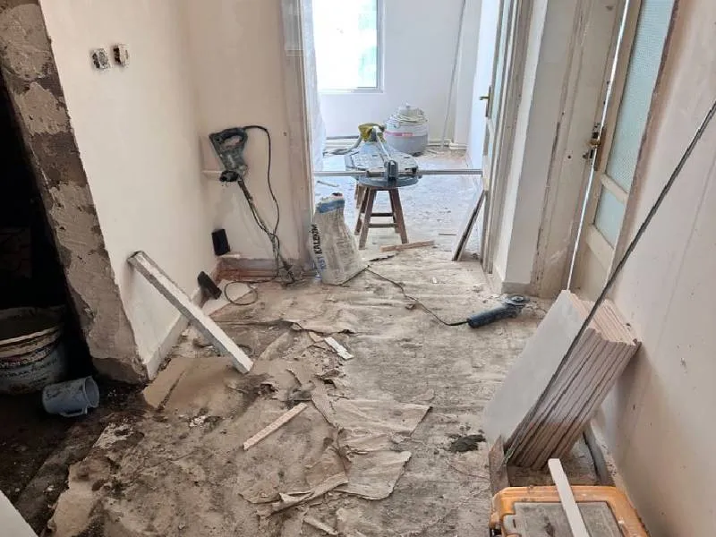 مقاول ترميم المتخصص بالمباني والفلل والمنازل والفنادق 