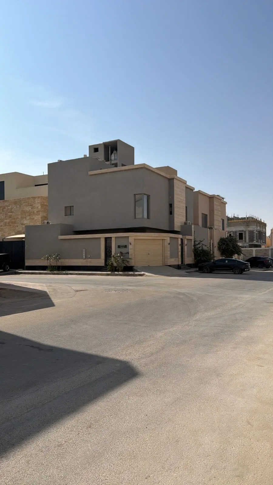 مقاول ترميم المتخصص بالمباني والفلل والمنازل والفنادق 