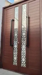 حداد متنقل:لتركيب الأبواب والشبابيك ونوافذ في شمال جدة 